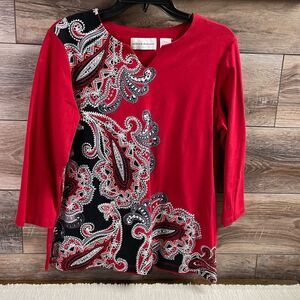 Alfred Dunner Pullover Top, Size Small, Red and Black, Paisley Print